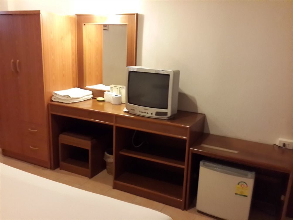 Nathon Residence Hotel होटल Nathon