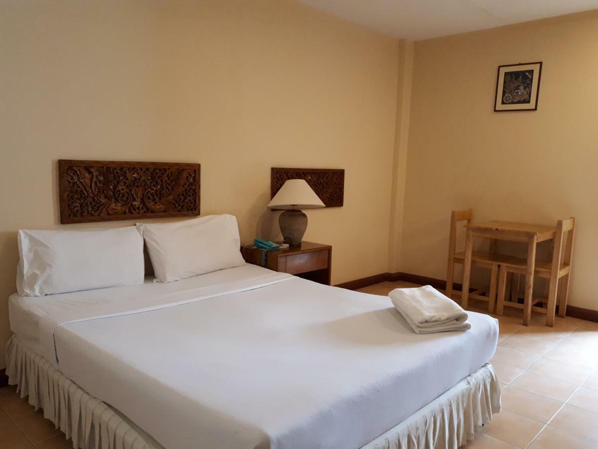 Nathon Residence Hotel होटल Nathon